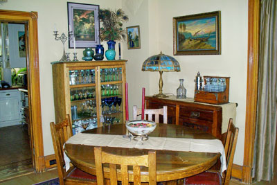 Dining Room before staging