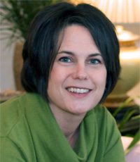 holly battaglia home stager