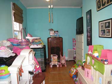 Kids Bedroom before staging Susan Atwell